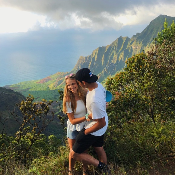 Meet your Posher, Alaina - Picture 2 of 3